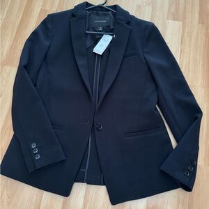 Banana Republic Classic Black Blazer size 4 p NWT